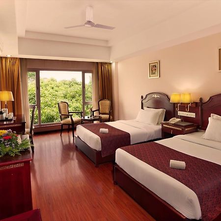 Mayur Aaditya Resort Dharwad Exterior photo
