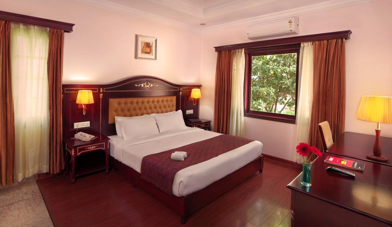 Mayur Aaditya Resort Dharwad Exterior photo